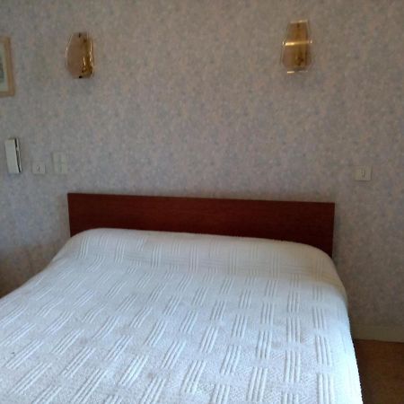 Chambres D'Hotes Des Voyageurs Magnac-Bourg Exterior foto